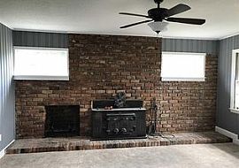 34 Fleetwood Dr, Greenville, Sc 29605 3 Beds 2 Baths in Greenville, SC (Photo 2 of 4)