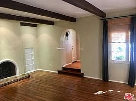 3 Beds 2 Baths in Los Angeles, CA (Photo 3 of 3)