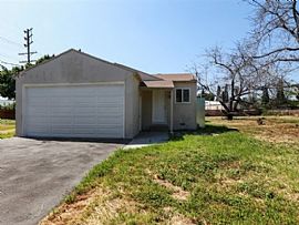 2 Beds 1 Bath in Van Nuys, CA