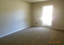  500 Winyan Ln, Louisville, Ky 40223 3 Beds 2.5 Baths 2,850 Sqf in Louisville, KY (Photo 4 of 4)