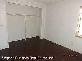 2 Beds 1 Bath in Lancaster, CA (Photo 3 of 3)