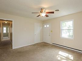 506 Pullbrooke Dr Richmond Va 23236 3 Beds 1 Bath 1,050 Sqft in Richmond, VA (Photo 4 of 9)