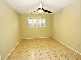 5114 Birchmont Dr, Houston, Tx 77091 3 Beds 2 Baths 1,583 Sqft in Houston, TX (Photo 7 of 11)