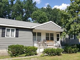 8 Bayberry Dr # B, Latham, Ny 12110 2 Beds 1 Bath 900 Sqft in Latham, NY