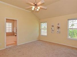 913 Eagle Cliff Dr, Norman, Ok 73072 4 Beds 2 Baths 1,632 Sqft in Norman, OK (Photo 1 of 12)