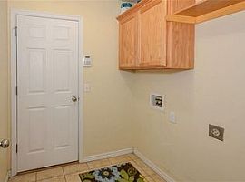 913 Eagle Cliff Dr, Norman, Ok 73072 4 Beds 2 Baths 1,632 Sqft in Norman, OK (Photo 12 of 12)