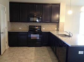 19013 Mangan Way, Pflugerville, Tx 78660 3 Beds 2 Baths 1,506 S in Pflugerville, TX (Photo 7 of 12)