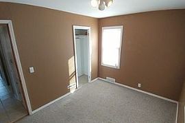 218 Milwaukee Ave Sw, Hutchinson, Mn 55350 2 Beds 1 Bath 1,400  in Hutchinson, MN (Photo 5 of 8)