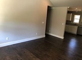 20 Tennyson Ln, Bella Vista, Ar 72714 5 Beds 3 Baths 2,600 Sqft in Bella Vista, AR (Photo 8 of 11)