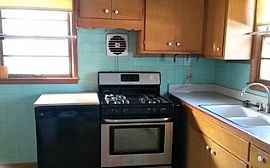 4900 Turner Ave, Madison, Wi 53716 3 Beds 1 Bath 906 Sqft in Madison, WI (Photo 1 of 5)