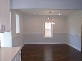 2020 N 73rd Ct, Elmwood Park, Il in Elmwood Park, IL (Photo 5 of 9)