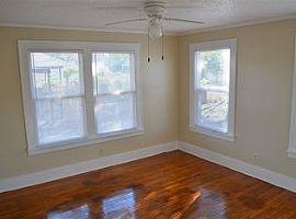 406 S 1st St, Pensacola, Fl 32507 3 Beds 1.5 Baths 1,428 Sqft in Pensacola, FL (Photo 11 of 11)