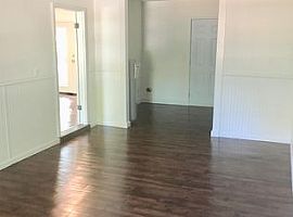 3bedroom and 1bath in Greenville, SC (Photo 2 of 7)