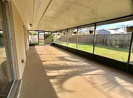 977 Beechfern Ln, Rockledge, Fl 32955 4 Beds 2 Baths 2,712 Sqft in Rockledge, FL (Photo 9 of 12)