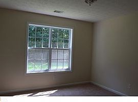 520 George Coggin Rd, Newnan, Ga 30265 3 Beds 2 Baths 2,062 Sqf in Newnan, GA (Photo 1 of 8)