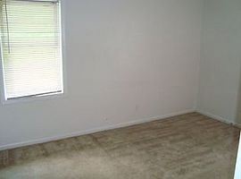 4950 Bonnybrook Way, Columbus, Ga 31907 3 Beds 2 Baths 1,050 Sq in Columbus, GA (Photo 5 of 10)