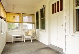 803 9th St, West Des Moines, Ia 50265 2 Beds 1 Bath 1,100 Sqft in West Des Moines, IA (Photo 6 of 8)