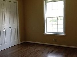 4317 Falling Leaf Ln, Nashville, Tn 37207 3 Beds 2 Baths 972 Sq in Nashville, TN (Photo 6 of 9)