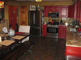 108 Julianne Dr, Manhattan, Il 60442 5 Beds 3 Baths 1,740 Sqft in Manhattan, IL (Photo 1 of 12)