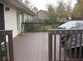 108 Julianne Dr, Manhattan, Il 60442 5 Beds 3 Baths 1,740 Sqft in Manhattan, IL (Photo 3 of 12)