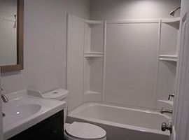 24 S Davis Avenue # Fl 2nd, Audubon, Nj 08106 2 Beds 1 Bath 700 in Audubon, NJ (Photo 4 of 7)