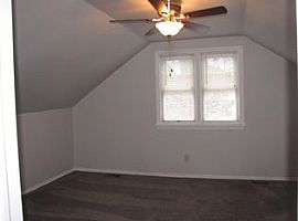 24 S Davis Avenue # Fl 2nd, Audubon, Nj 08106 2 Beds 1 Bath 700 in Audubon, NJ (Photo 7 of 7)