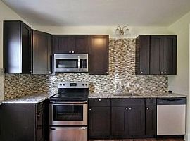 2411 2nd Ave Se, Cedar Rapids, Ia 52403 4 Beds 2 Baths 2,180 Sq in Cedar Rapids, IA (Photo 11 of 12)