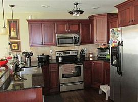 4642 S Dwight Dr, Manhattan, Ks 66502 3 Beds 2 Baths 2,938 Sqft in Manhattan, KS (Photo 2 of 8)