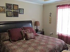 4642 S Dwight Dr, Manhattan, Ks 66502 3 Beds 2 Baths 2,938 Sqft in Manhattan, KS (Photo 5 of 8)