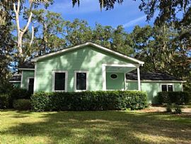  2517 Acorn Hill Ave, Beaufort, Sc 29902 3 Beds 2 Baths 1,700 S in Beaufort, SC