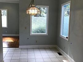  2517 Acorn Hill Ave, Beaufort, Sc 29902 3 Beds 2 Baths 1,700 S in Beaufort, SC (Photo 4 of 4)