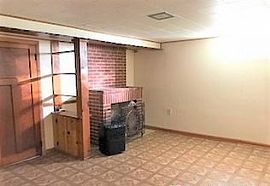 6127 Marglenn Ave, Baltimore, Md 21206 3 Beds 1.5 Baths 1,676 S in Baltimore, MD (Photo 3 of 11)