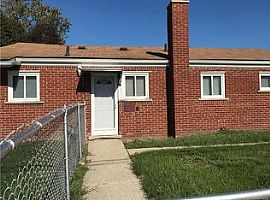 5027 Lincoln Blvd, Dearborn Heights, Mi 48125 3 Beds 1 Bath 1,0 in Dearborn Heights, MI (Photo 8 of 10)