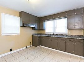 8168 Rugby Ave, Birmingham, Al 35206 (747) 444-3766 in Birmingham, AL (Photo 3 of 7)