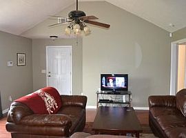 22 Lake Ct, Phenix City, Al 36870 (747) 444-3766 in Phenix City, AL (Photo 4 of 7)