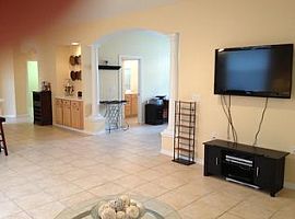  4235 Reflections Pkwy, Sarasota, Fl 34233 3 Beds 2 Baths 1,700 in Sarasota, FL (Photo 3 of 4)