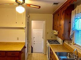 2312 Homeview Dr, Henrico, Va 23294 3 Beds 1 Bath 1,067 Sqft in Richmond, VA (Photo 11 of 12)