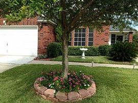 1806 Overland Trl, Corpus Christi, Tx 78410 4 Beds 2 Baths 2,05 in Corpus Christi, TX (Photo 2 of 5)