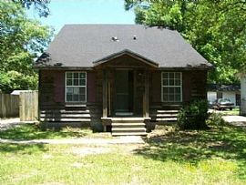 218 W Grant St, Chickasaw (747) 444-3766 in Chickasaw, AL