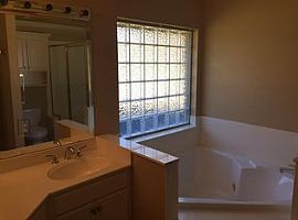 1601 S Lexington Dr, Bossier City, La 71111  in Bossier City, LA (Photo 4 of 12)