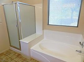 16017 W Meade Ln, Goodyear, Az 85338 3 Beds 2 Baths 1,591 Sqft in Goodyear, AZ (Photo 6 of 12)