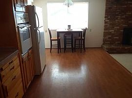 20 Cathy Ct, Wofford Heights, Ca 93285 2 Beds 1 Bath 1,120 Sqft in Wofford Heights, CA (Photo 3 of 11)