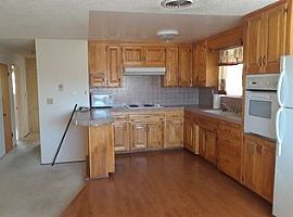 20 Cathy Ct, Wofford Heights, Ca 93285 2 Beds 1 Bath 1,120 Sqft in Wofford Heights, CA (Photo 4 of 11)