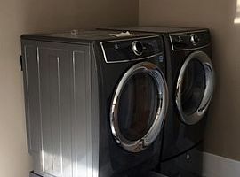 2019 N Cascade Ave, Colorado Springs, Co 80907 3 Beds 2 Baths 2 in Colorado Springs, CO (Photo 8 of 9)