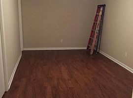 3 Bedroom and 2 Bath in Greenville, NC (Photo 5 of 8)