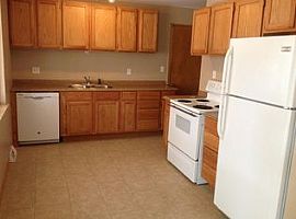 5bedroom 2bath in Boulder, CO (Photo 5 of 9)