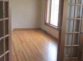 5bedroom 2bath in Boulder, CO (Photo 6 of 9)