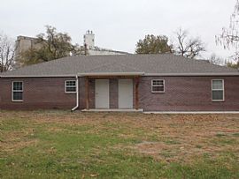 347 E 1st St, Greenwood, Ne 68366 2 Beds 1.5 Baths 900 Sqft in Greenwood, NE