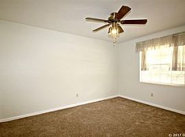 5630 Nw 25th Ter, Gainesville, Fl 32653 3 Beds 2 Baths 1,248 Sq in Gainesville, FL (Photo 9 of 11)