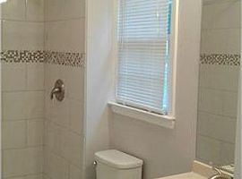 7909 Deep Hollow Ct, Charlotte, Nc 28226 (747) 444-3766 in Charlotte, NC (Photo 7 of 8)